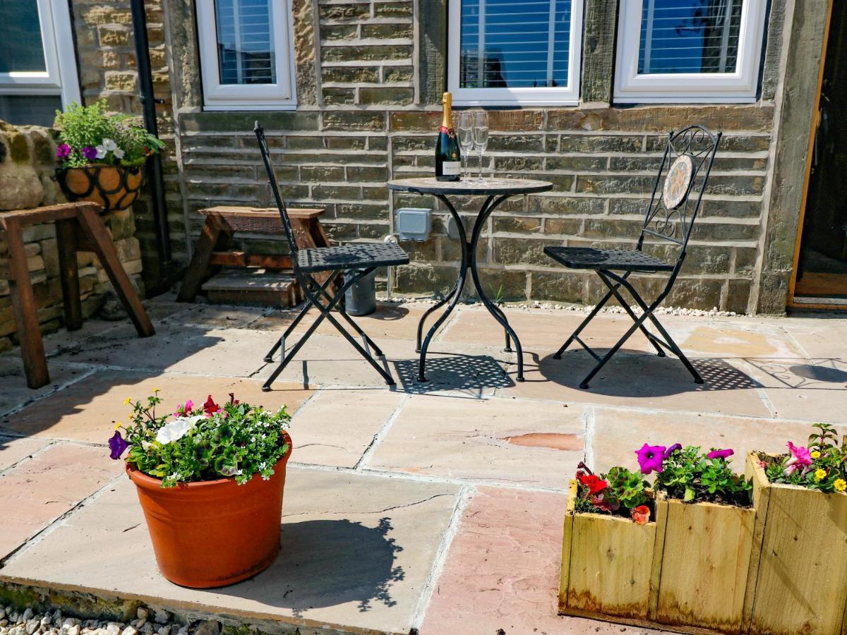 Ha'Penny Cottage Holmfirth Exterior foto